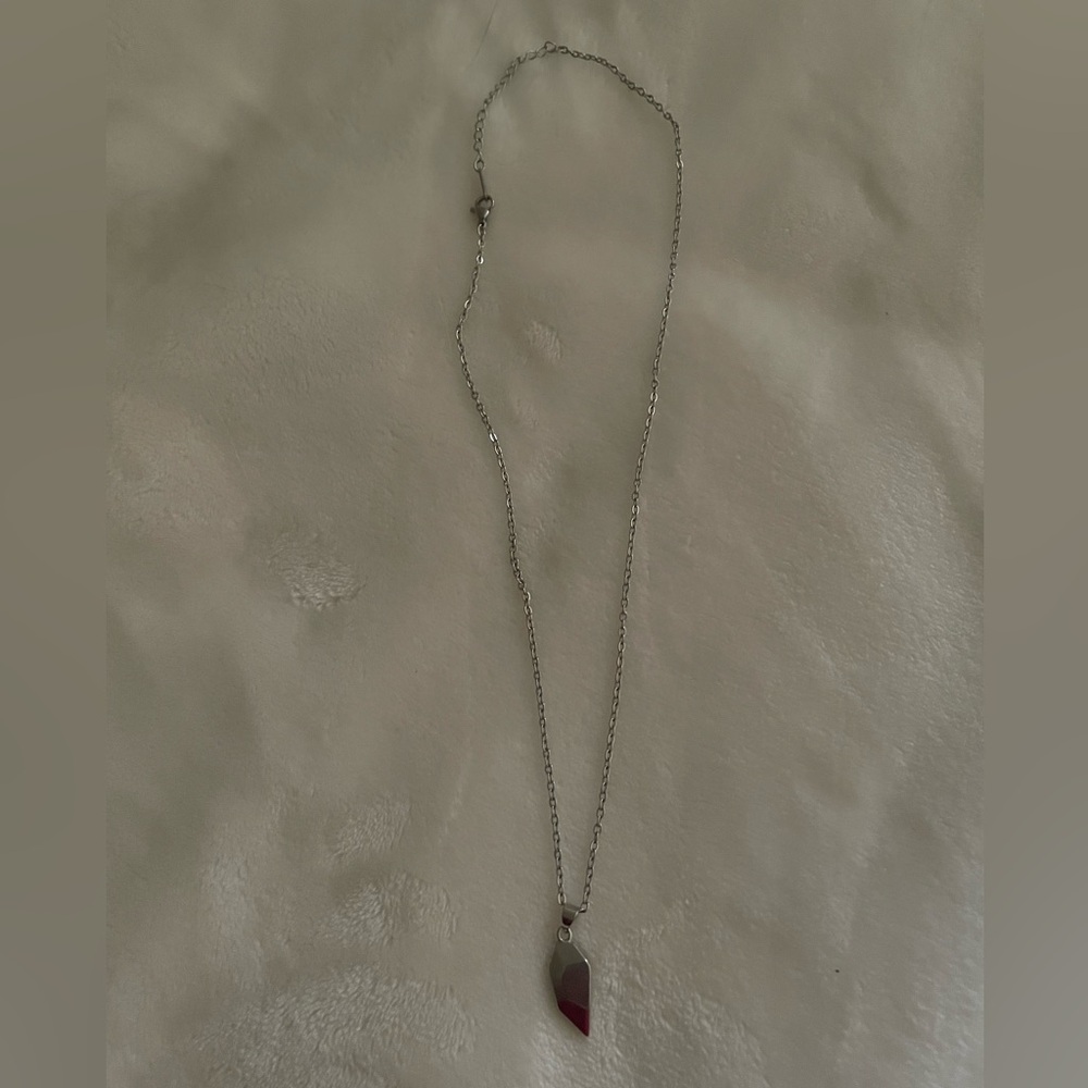 Chic Silver and Pink Pendant Necklace - Picture 1 of 4